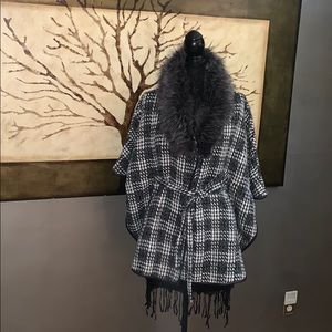 Tweed Belted & Button Wrap w Removable Fur Collar